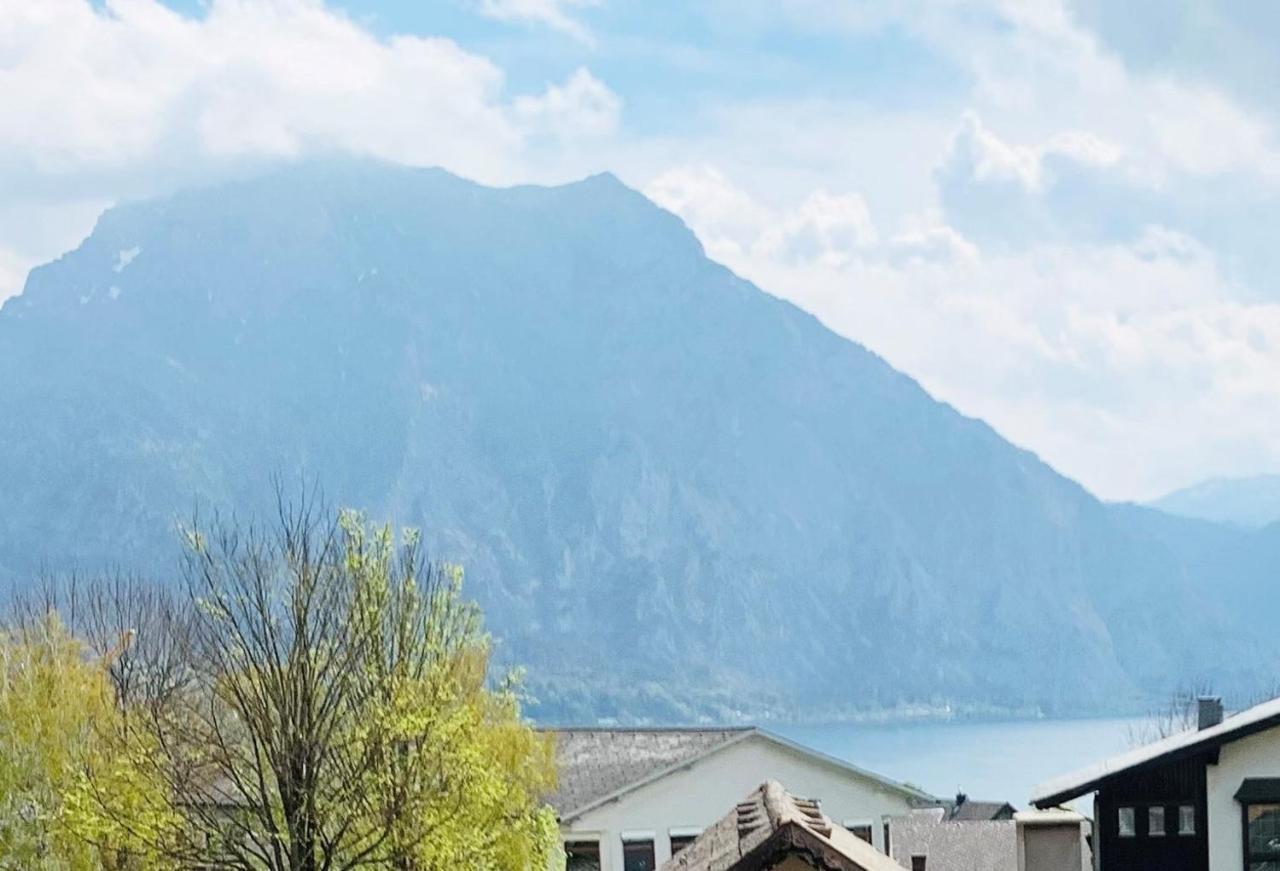 Traum Panorama Apartment Mit Berg & Seeblick Altmünster Exterior foto